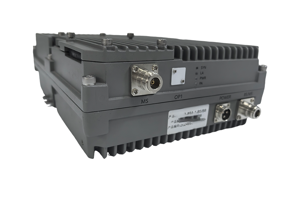  平定三频手机信号接收器2000㎡